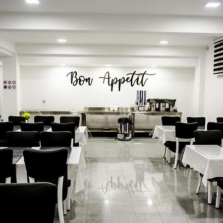 Hotel Ihtis Medugorje エクステリア 写真